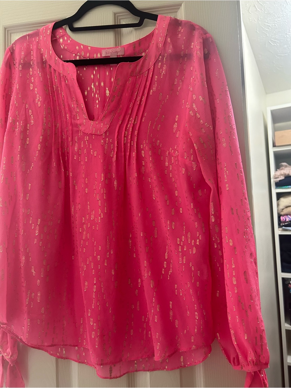 VGUC Lilly Pulitzer pink and gold silk blouse